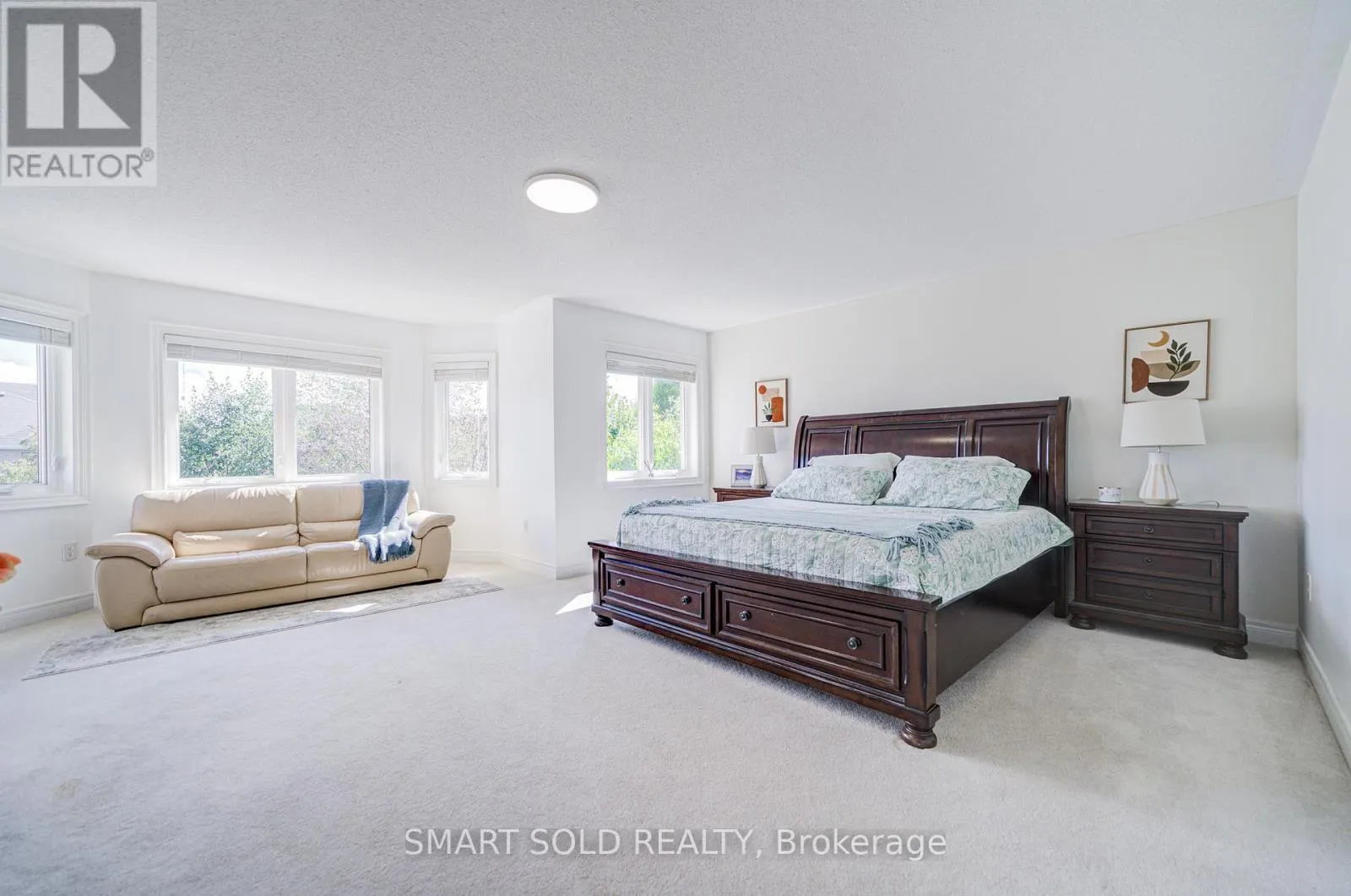 2252 PINE GLEN ROAD
