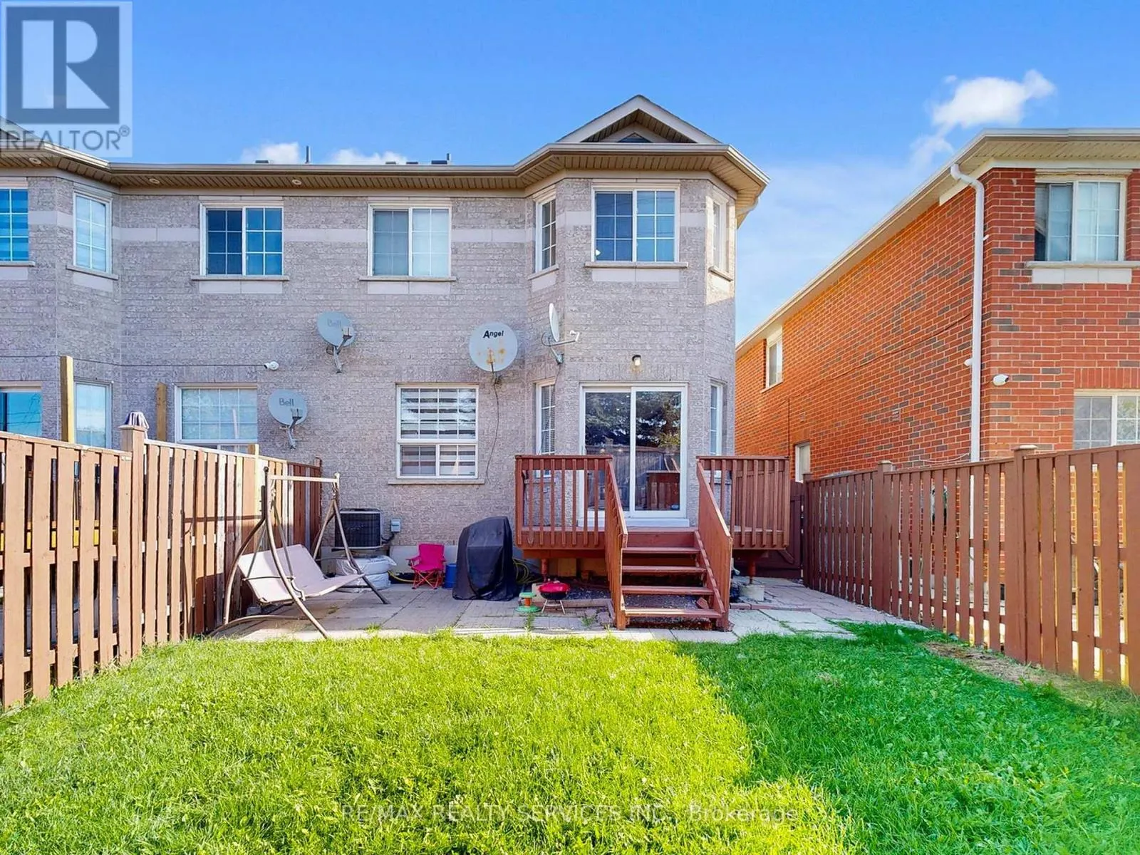 44 AMETHYST CIRCLE