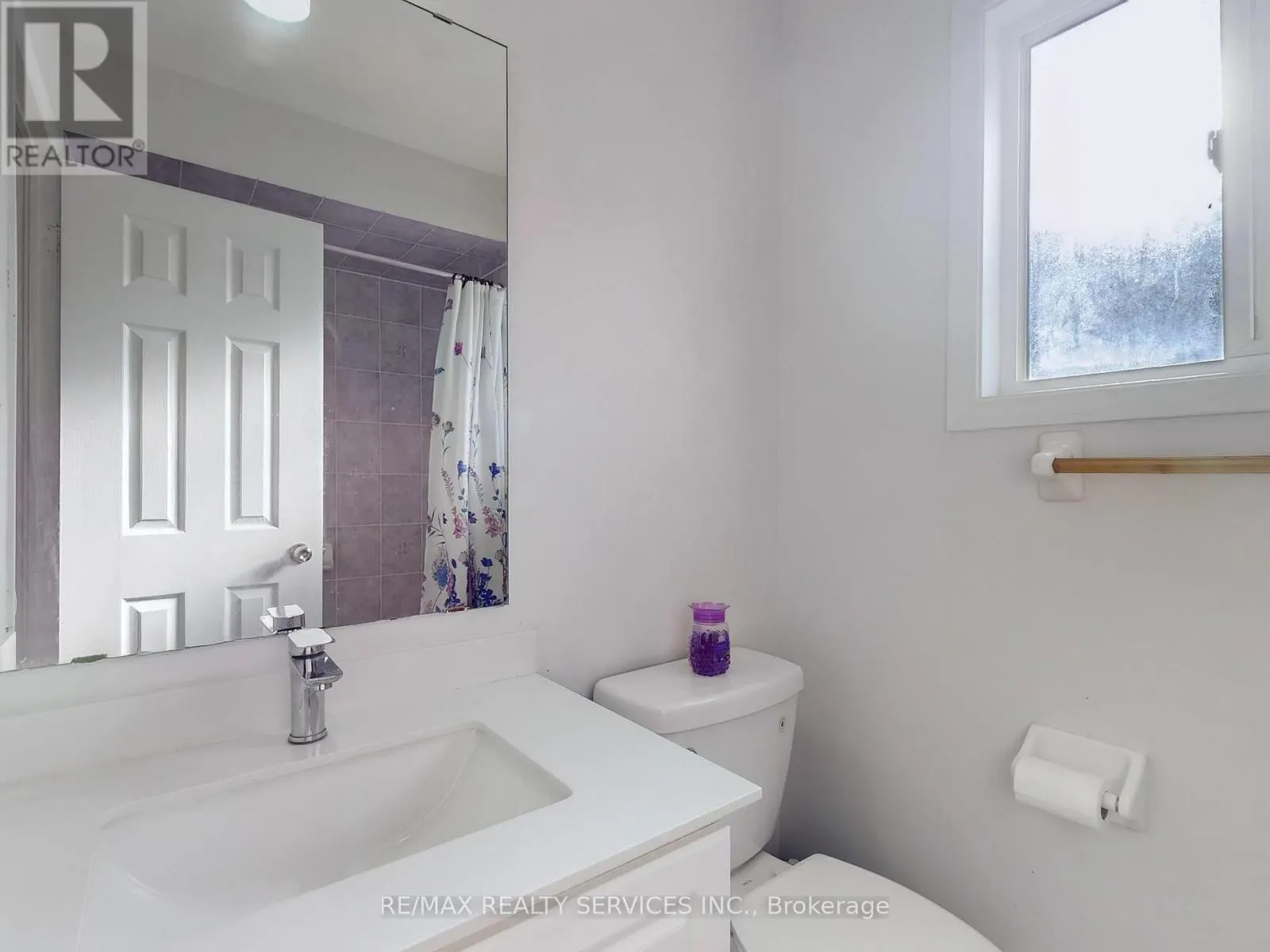 44 AMETHYST CIRCLE