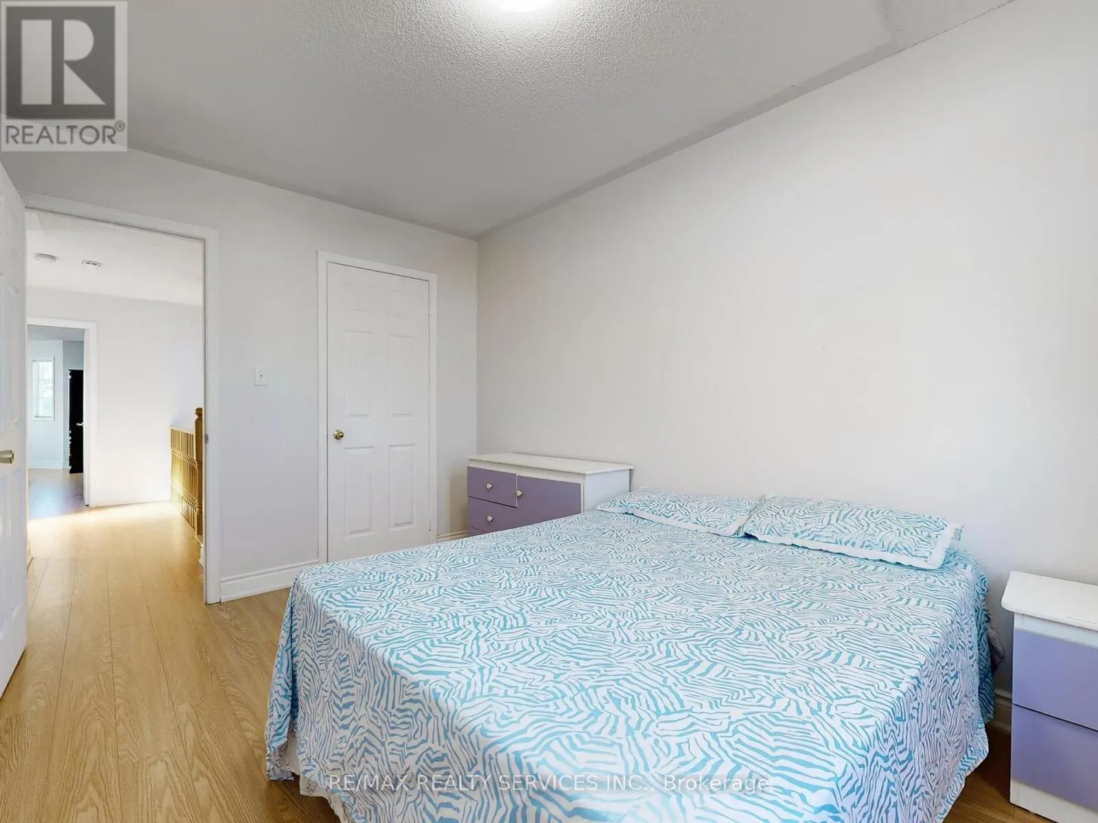 44 AMETHYST CIRCLE