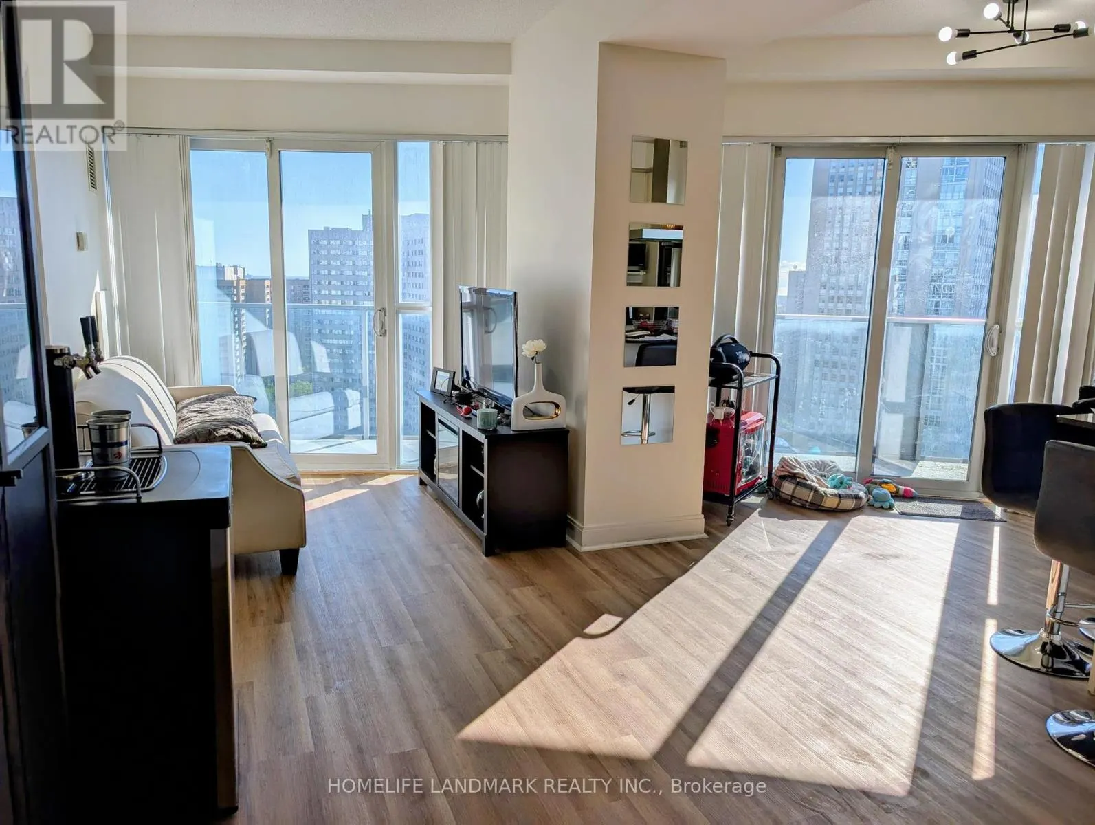 1701 - 60 ABSOLUTE AVENUE