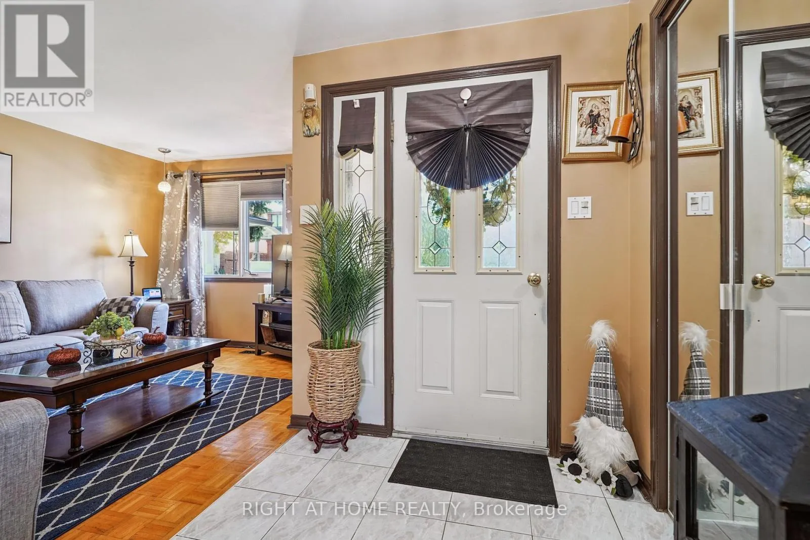 165 LOCKSLEY AVENUE