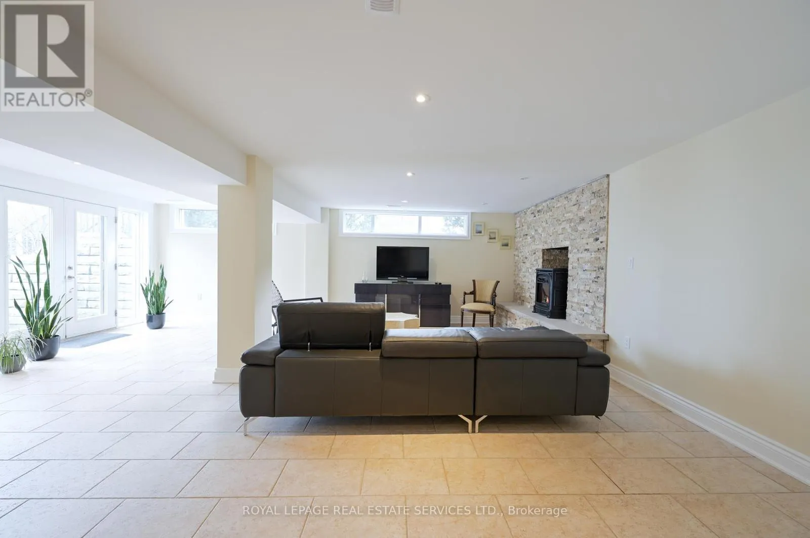 157 WESTDALE ROAD