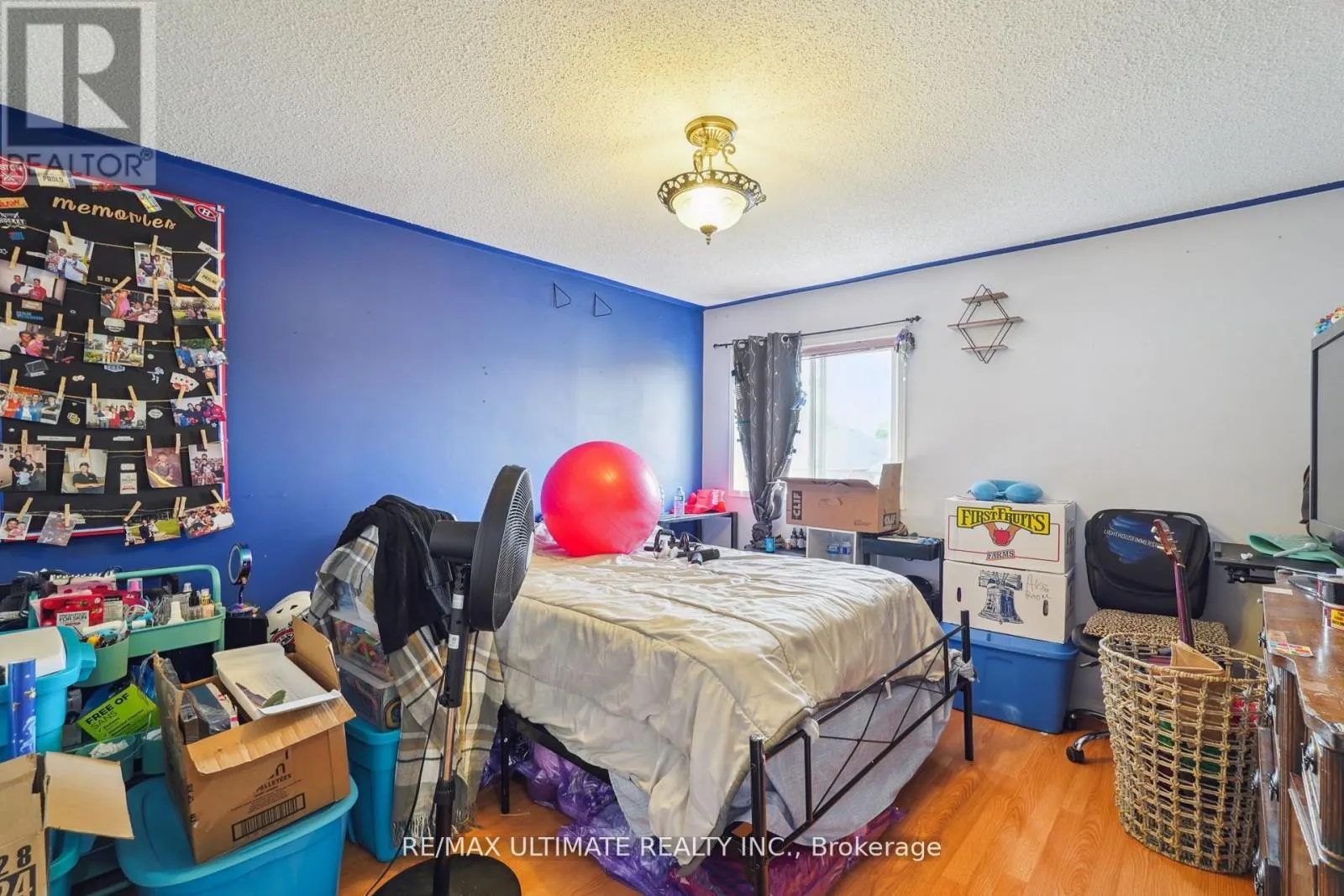 2168 ST. CLAIR AVENUE W