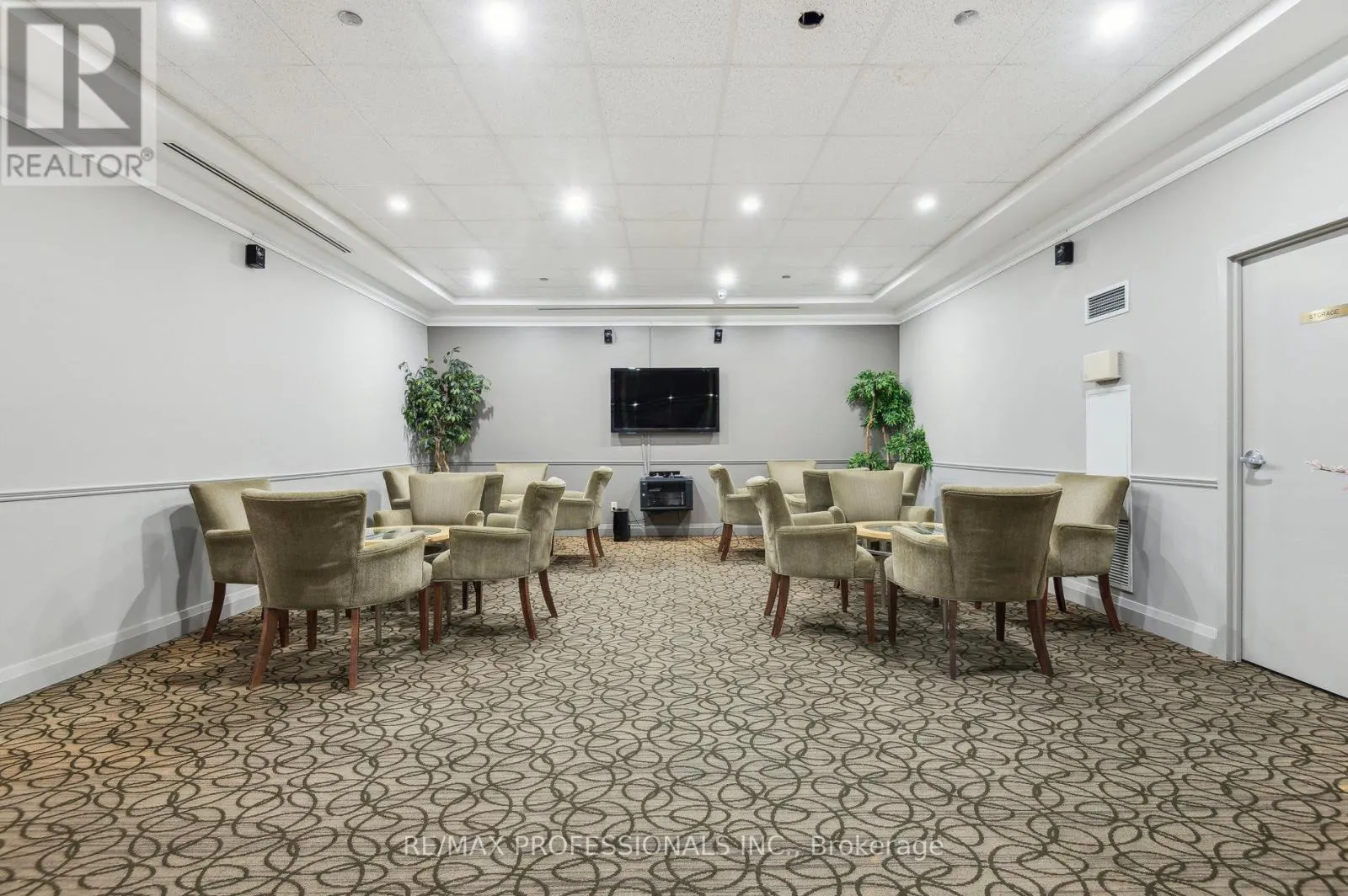 103 - 1140 PARKWEST PLACE W