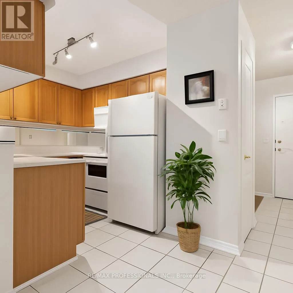103 - 1140 PARKWEST PLACE W