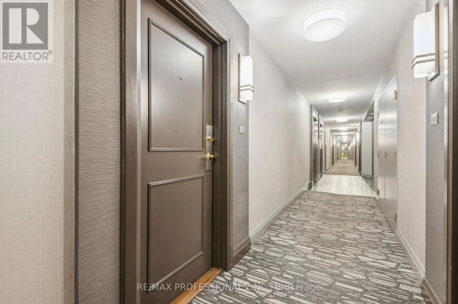 103 - 1140 PARKWEST PLACE W