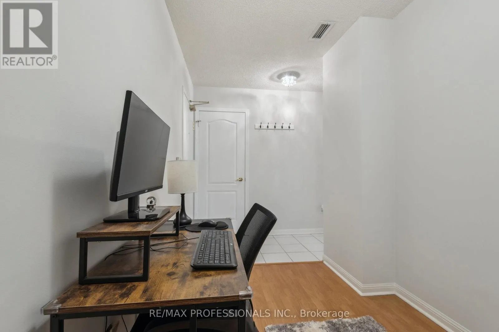 103 - 1140 PARKWEST PLACE W