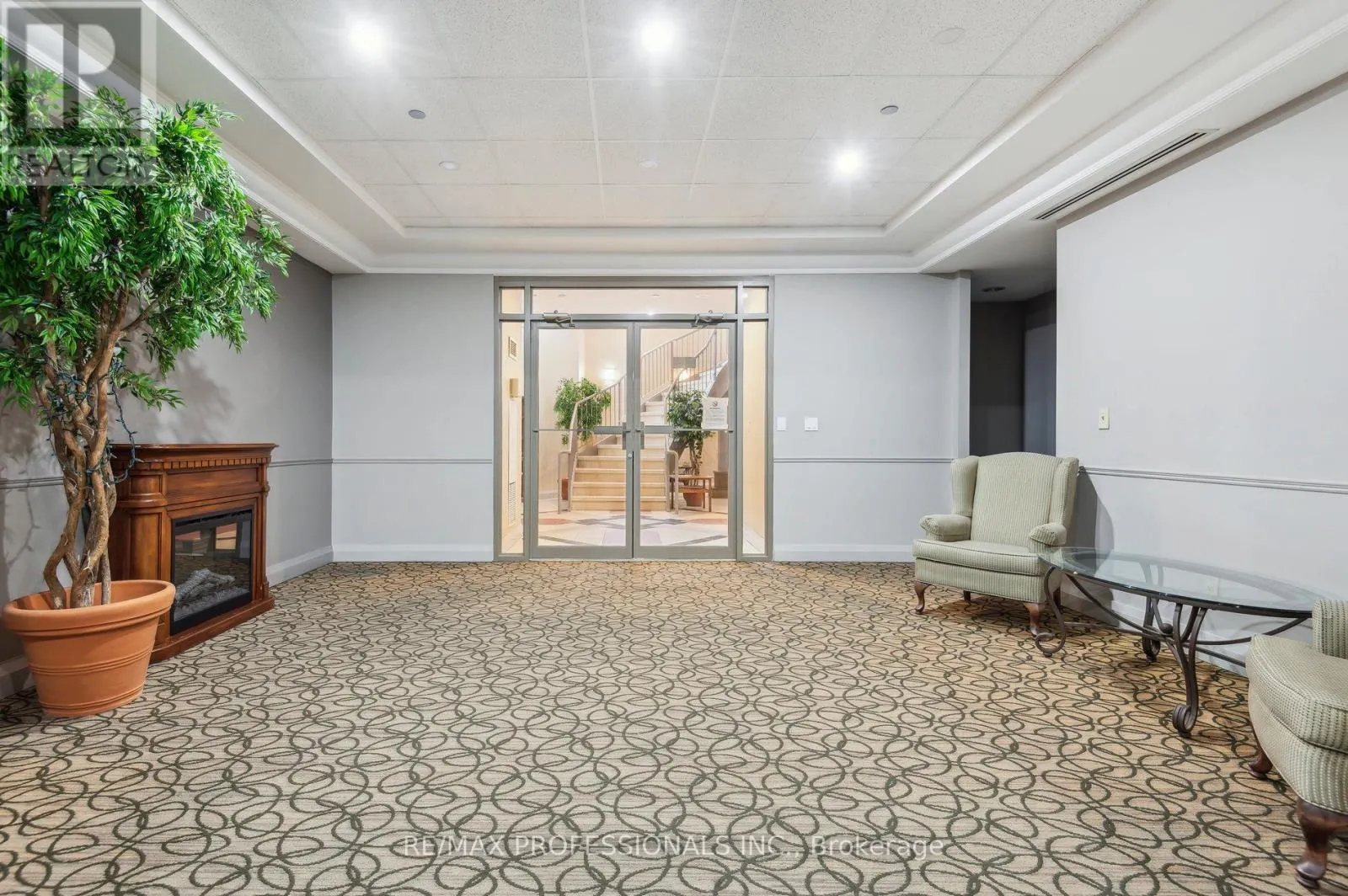 103 - 1140 PARKWEST PLACE W