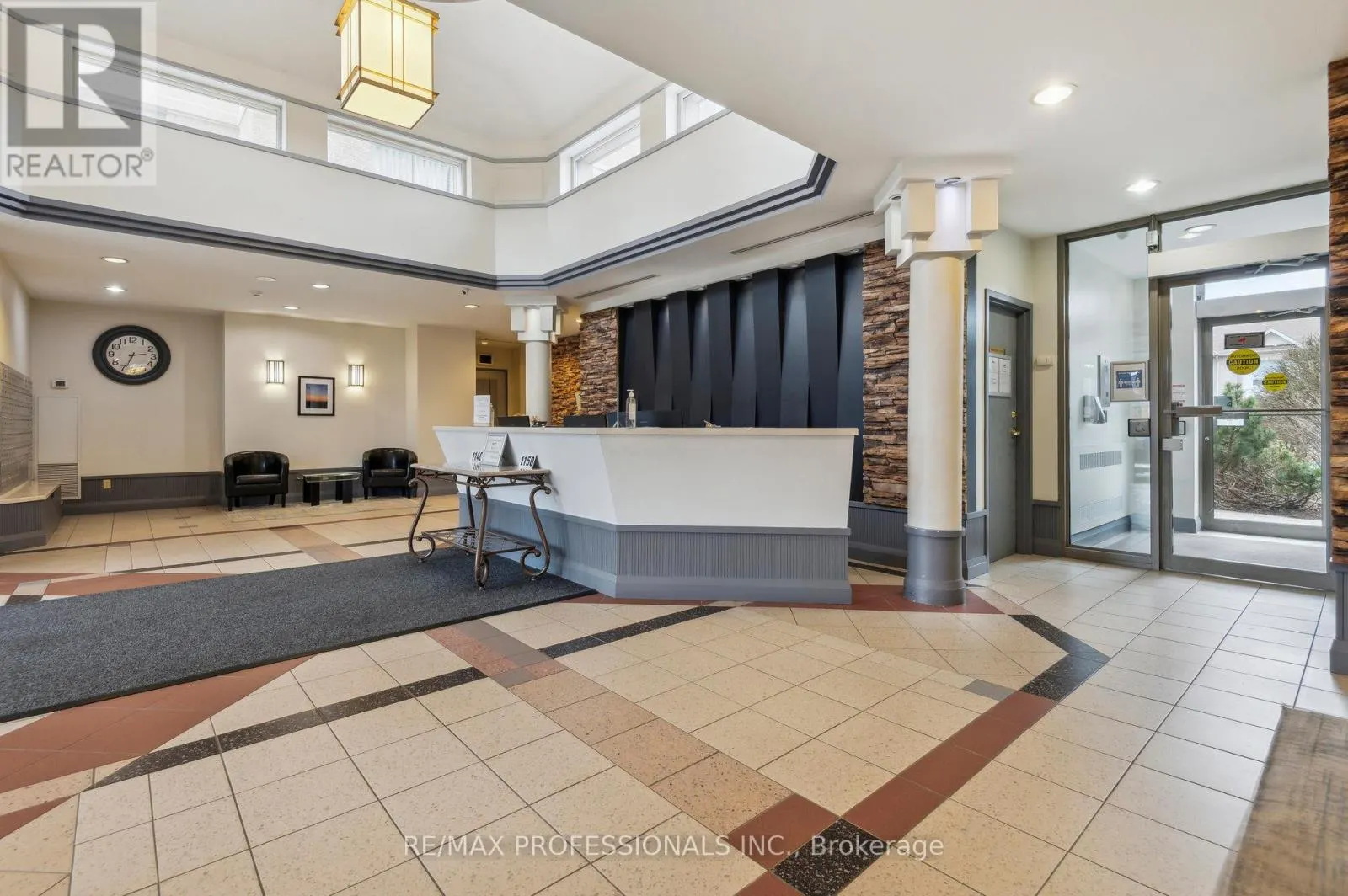 103 - 1140 PARKWEST PLACE W