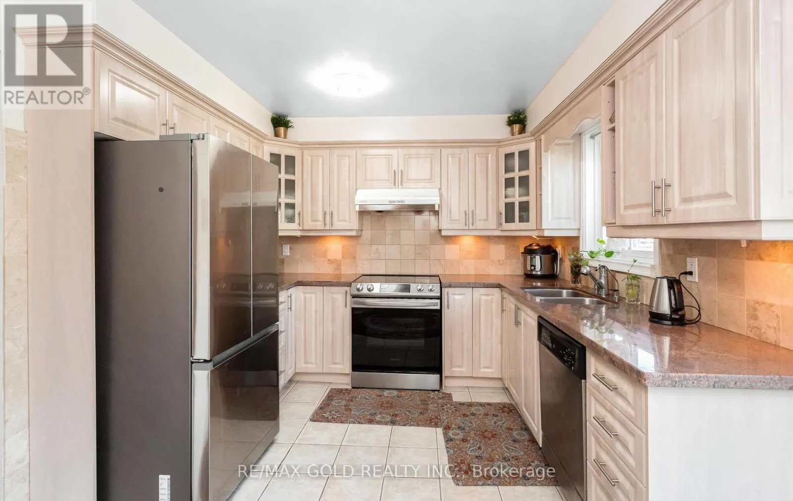 1482 STILLRIVER CRESCENT