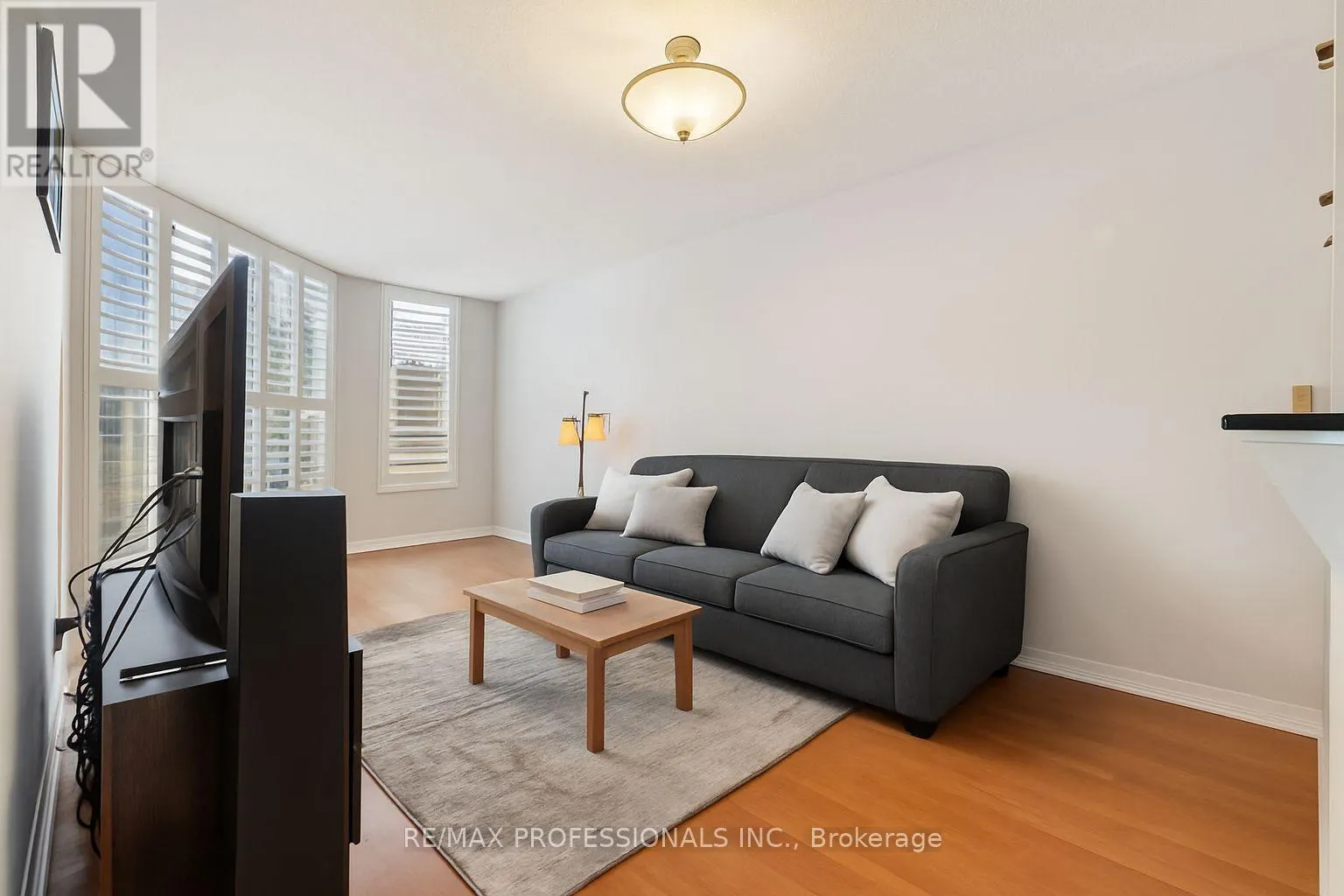 1140 PARKWEST PLACE