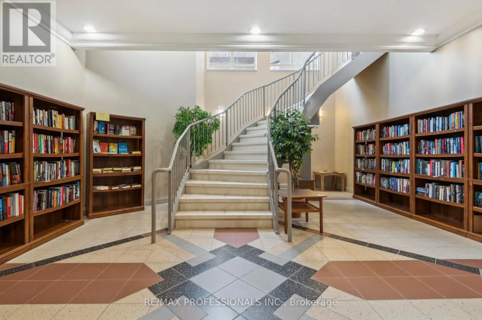 1140 PARKWEST PLACE