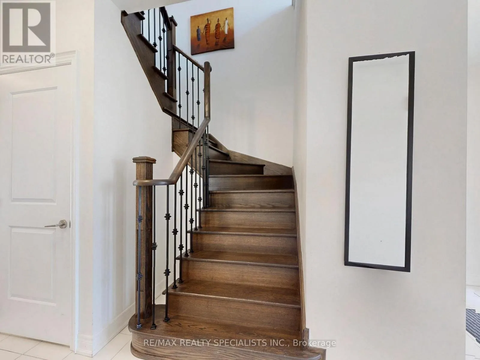 33 TIGER CRESCENT