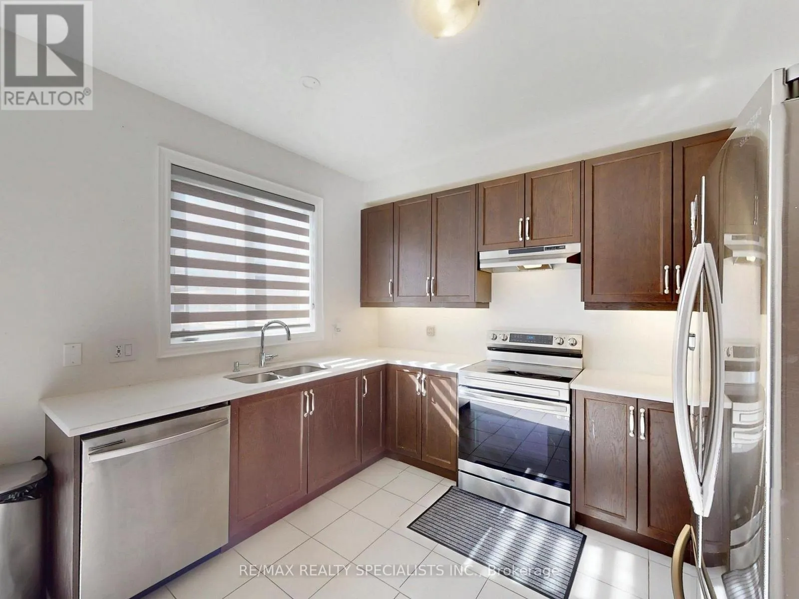 33 TIGER CRESCENT