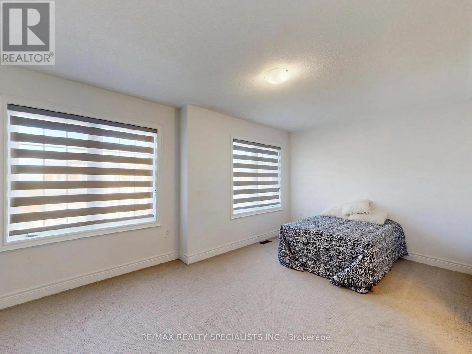 33 TIGER CRESCENT