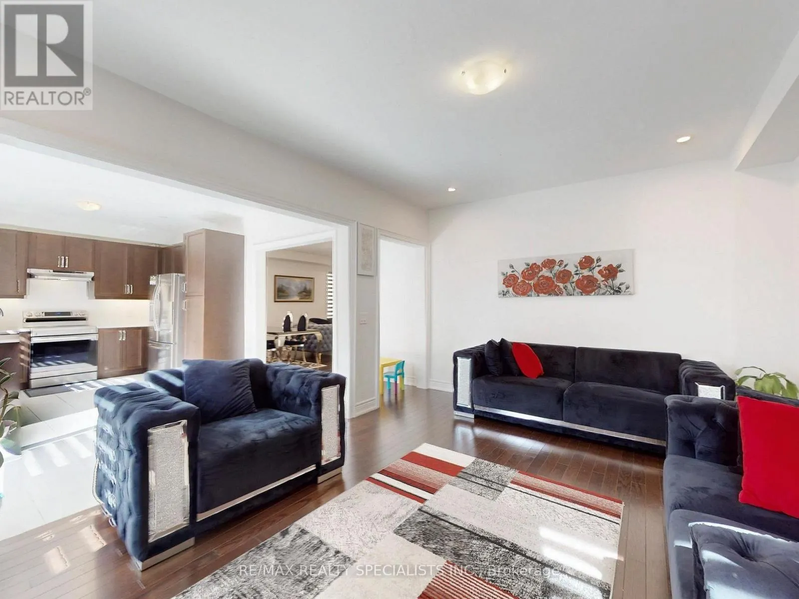 33 TIGER CRESCENT