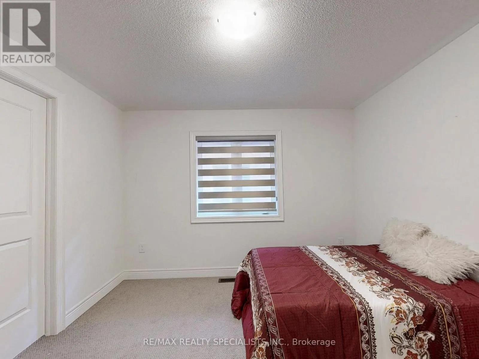 33 TIGER CRESCENT