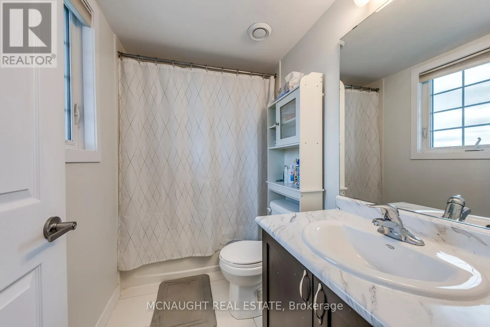 2 - 9 FORBES AVENUE