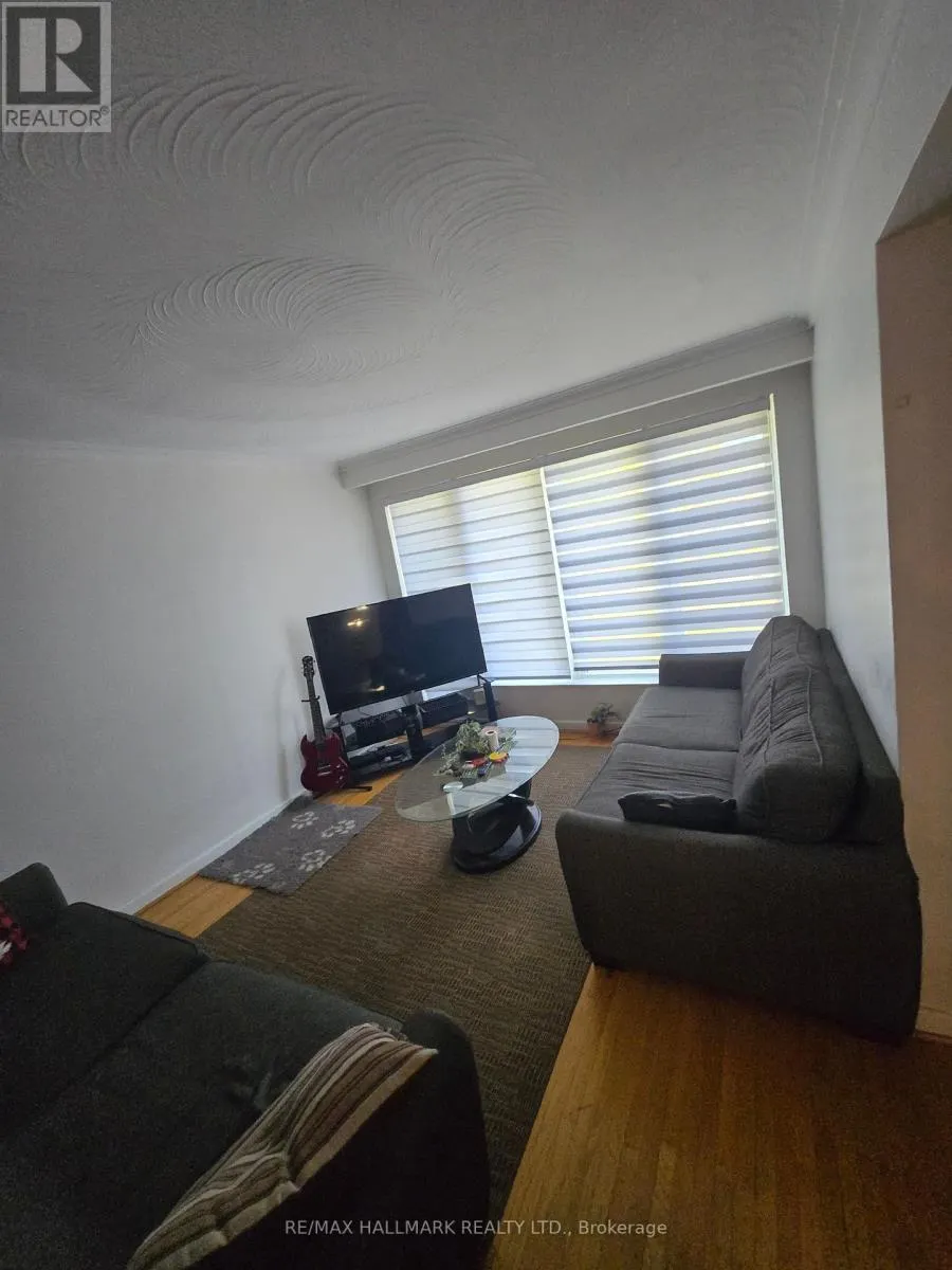 8 HUCKNALL ROAD