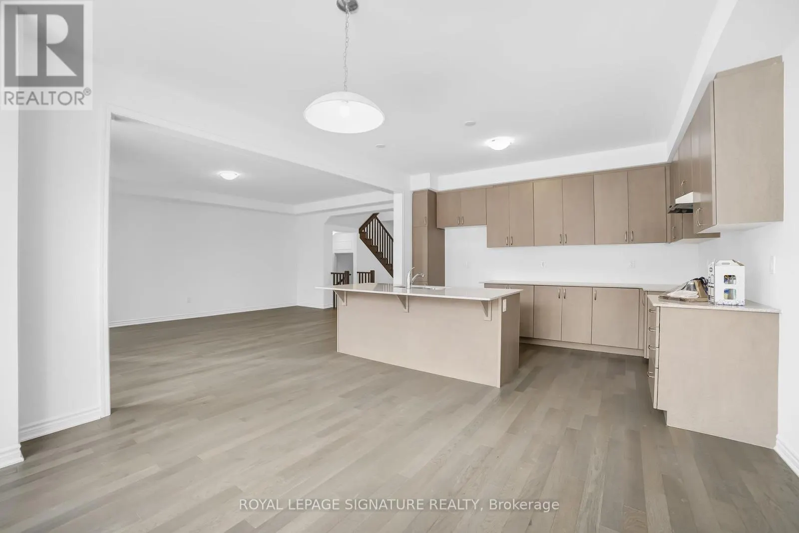 MAIN - 448 KENNEDY CIRCLE W