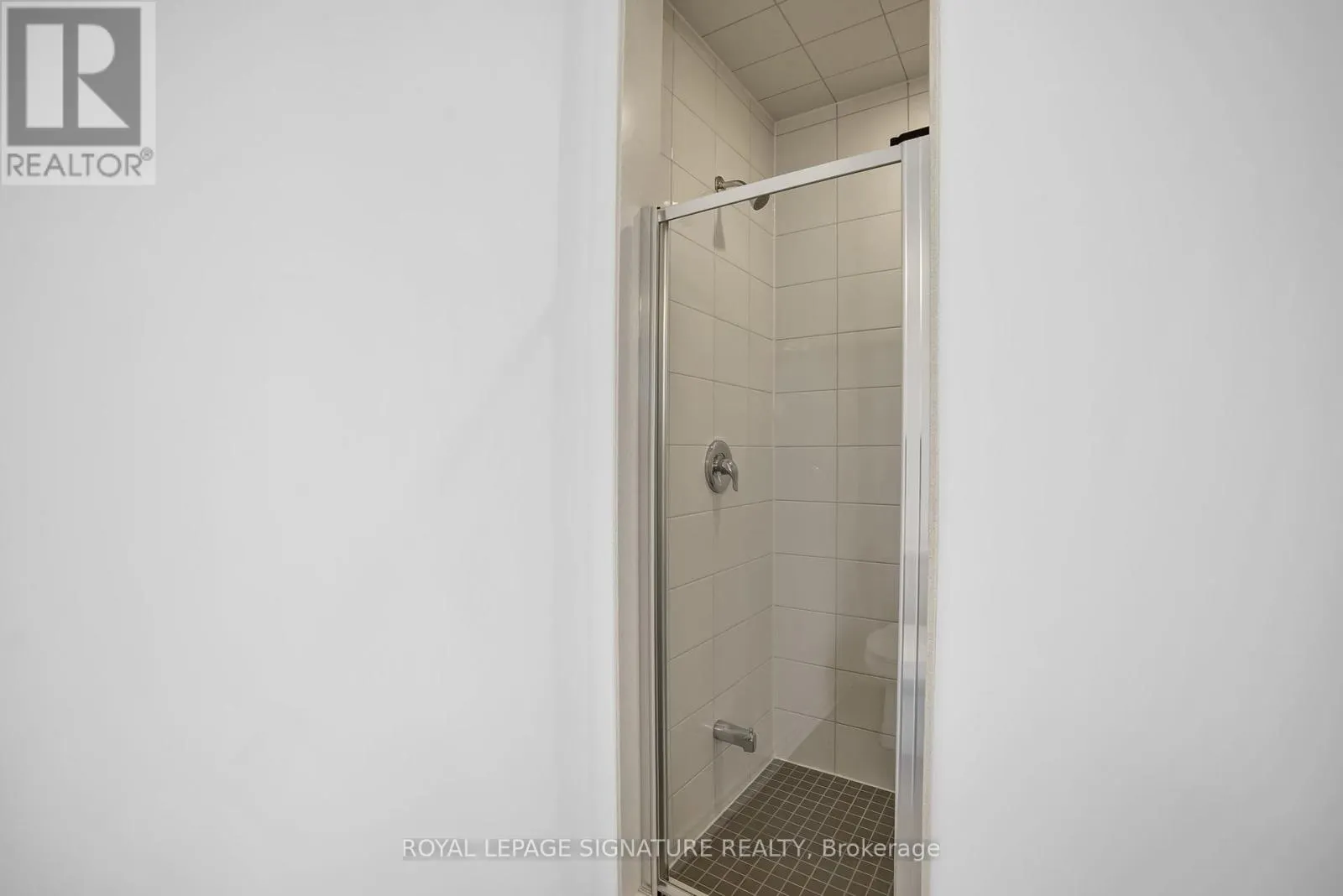 MAIN - 448 KENNEDY CIRCLE W