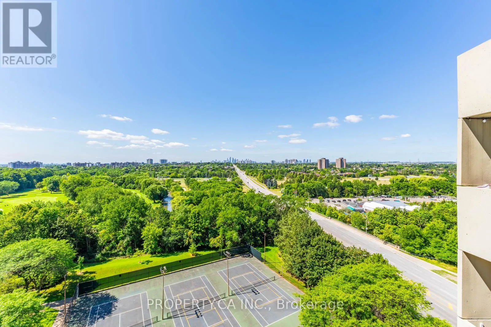 E35 - 300 MILL ROAD