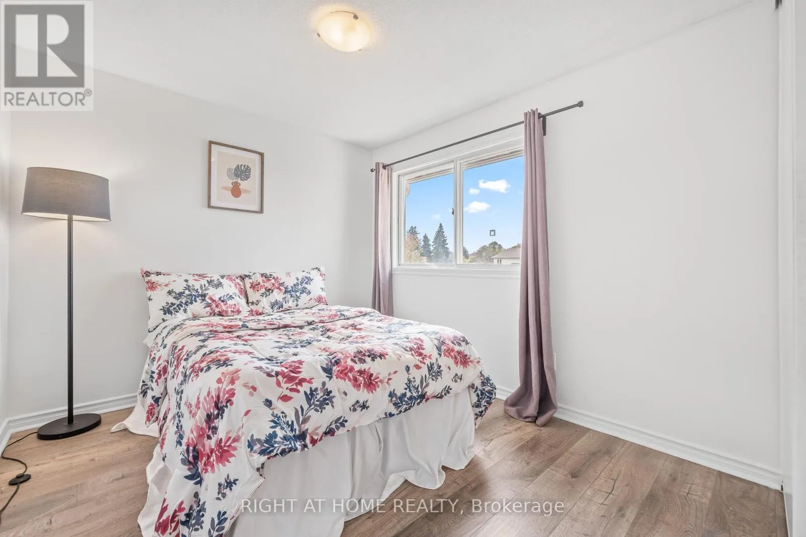 55 COWAN ROAD N