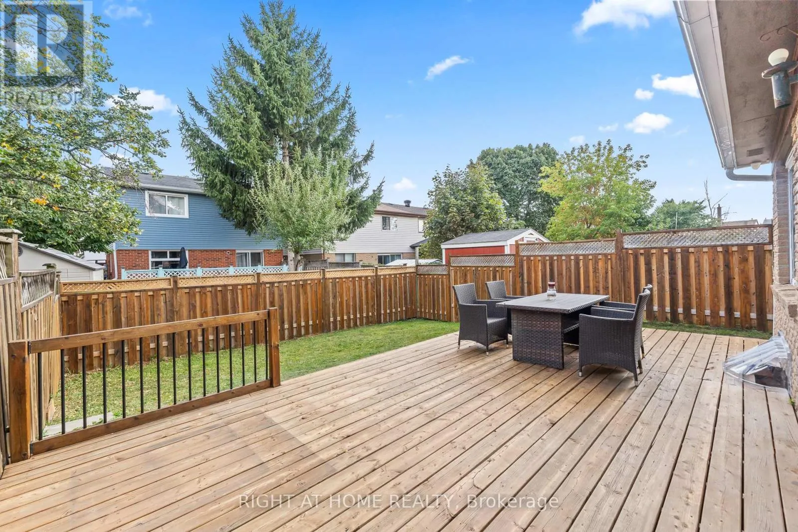55 COWAN ROAD N