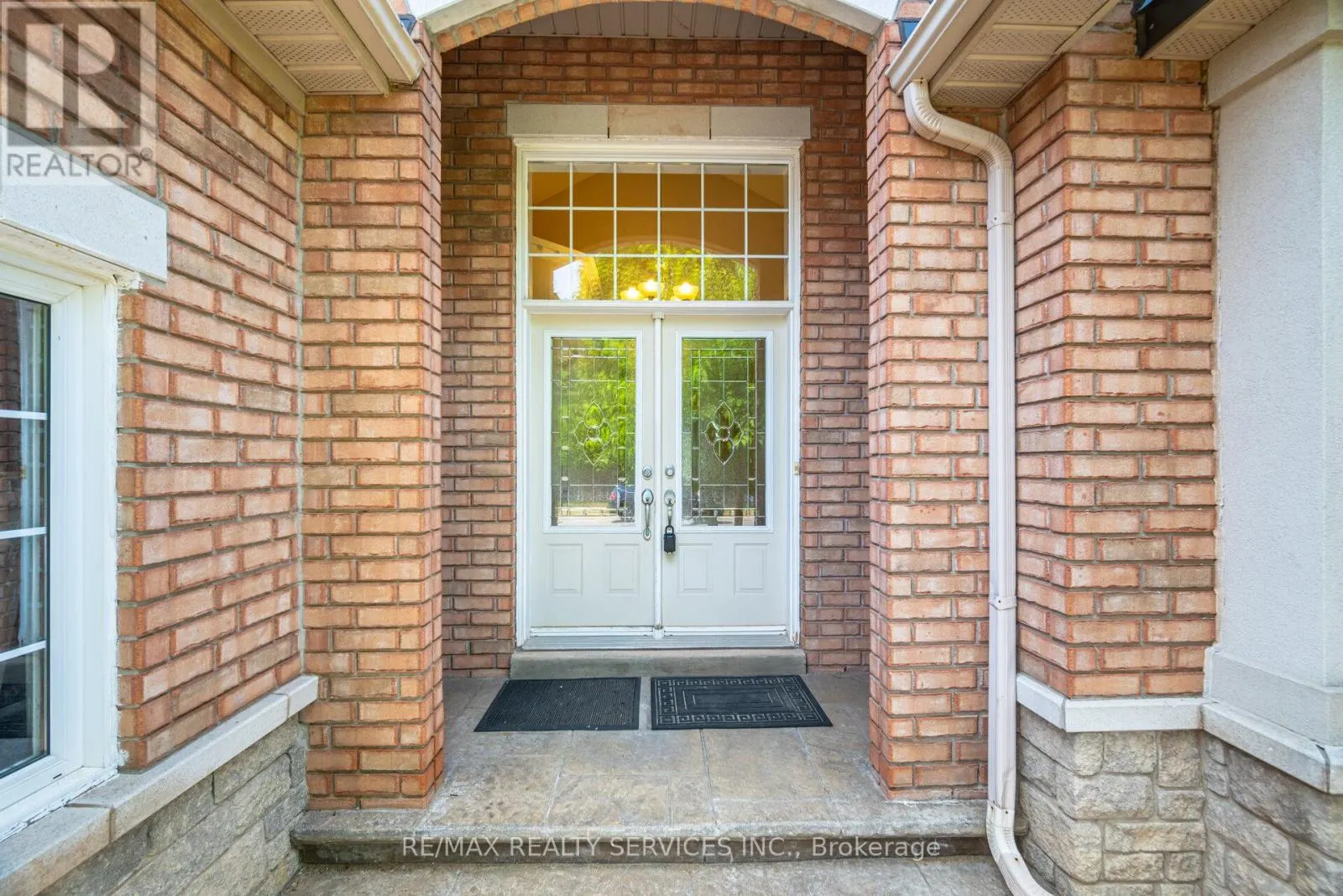 2413 SALCOME DRIVE