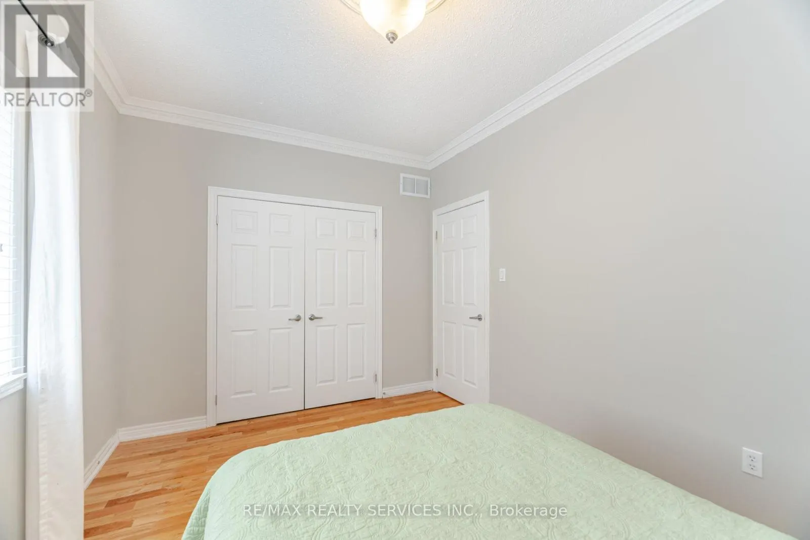 2413 SALCOME DRIVE