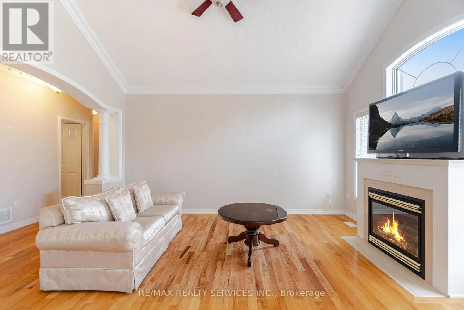 2413 SALCOME DRIVE