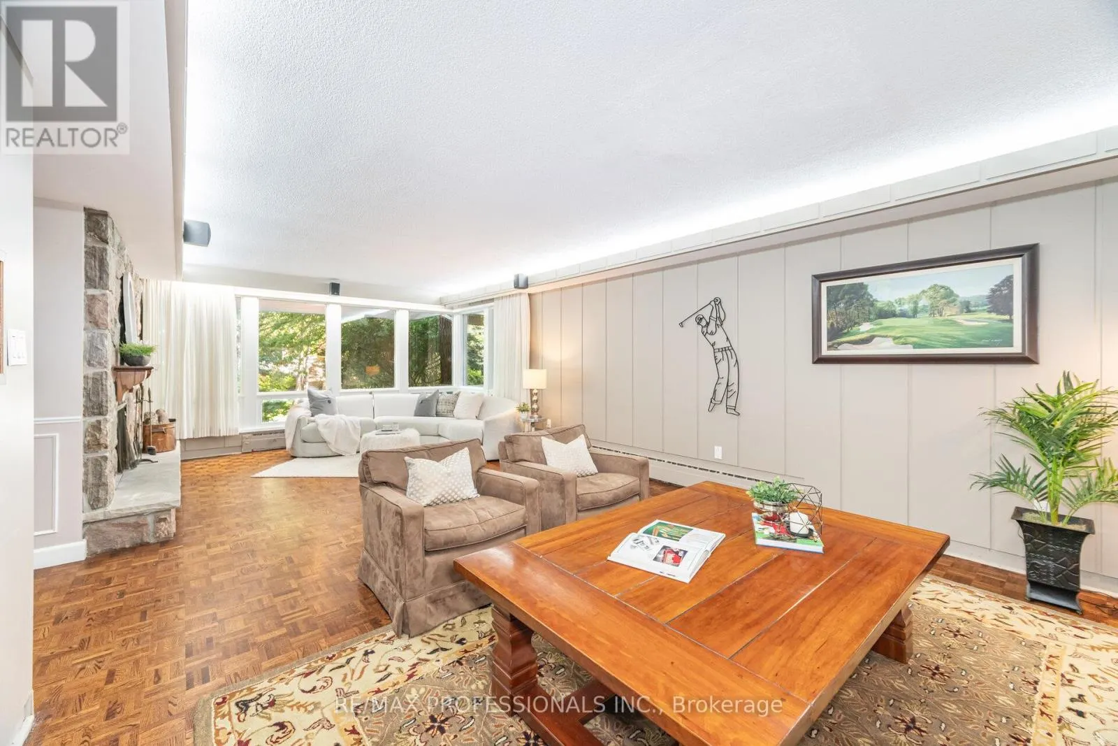 32 EDENBROOK HILL