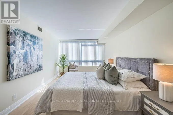 301 - 1 ABERFOYLE CRESCENT
