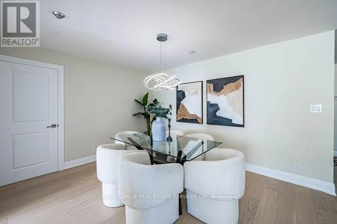 301 - 1 ABERFOYLE CRESCENT