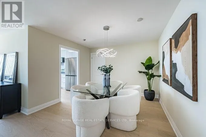 301 - 1 ABERFOYLE CRESCENT