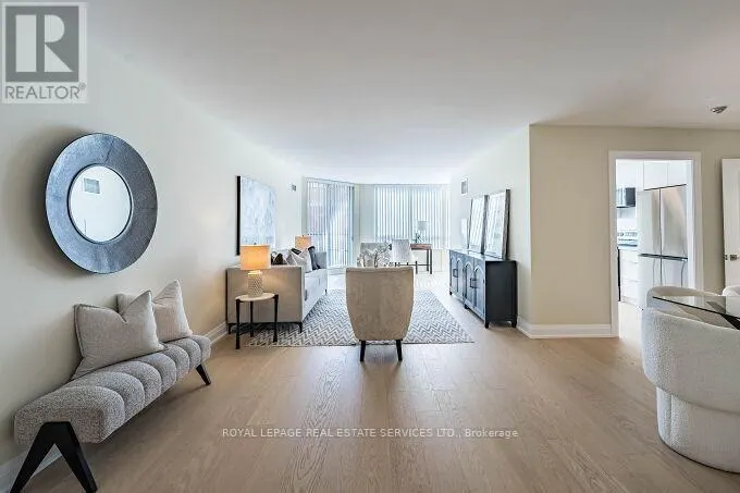 301 - 1 ABERFOYLE CRESCENT