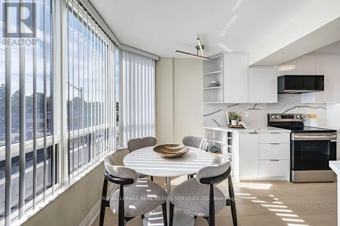 301 - 1 ABERFOYLE CRESCENT