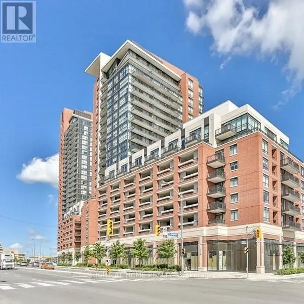 305 - 800 LAWRENCE AVENUE W
