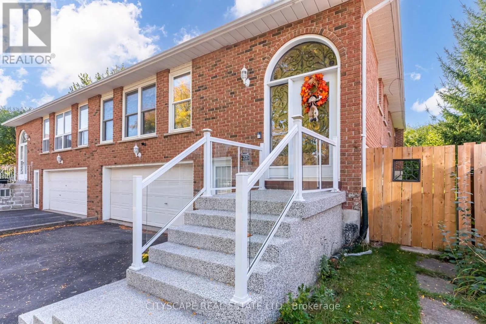 22 JADE CRESCENT