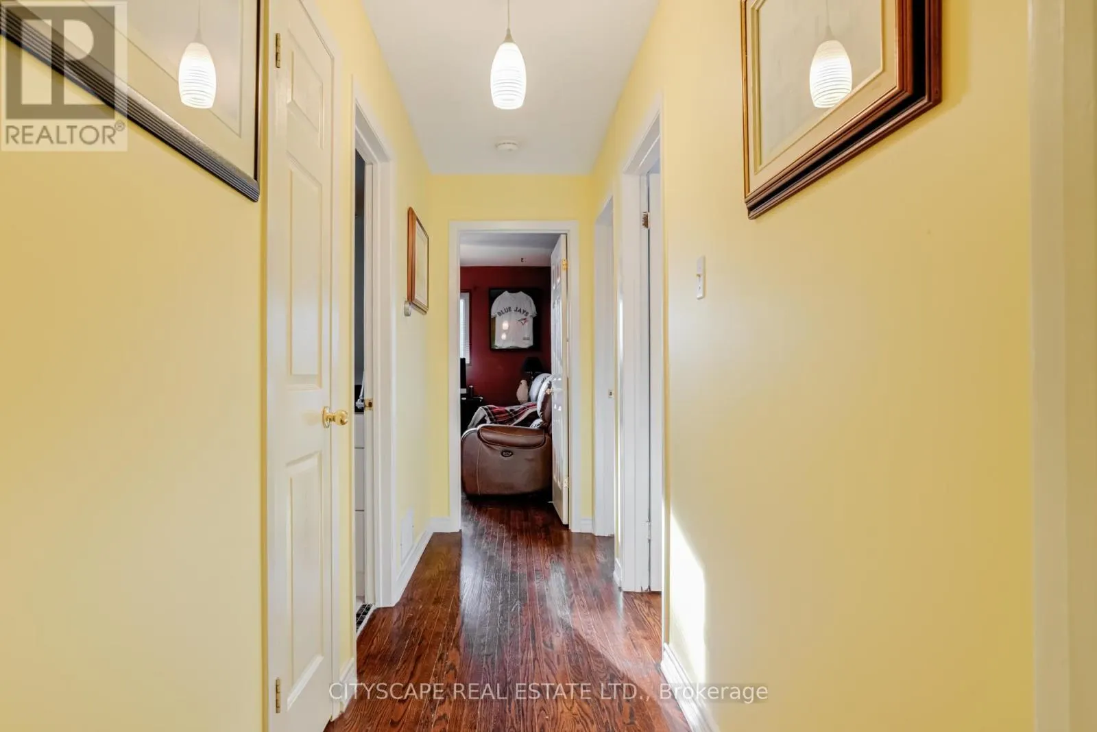 22 JADE CRESCENT