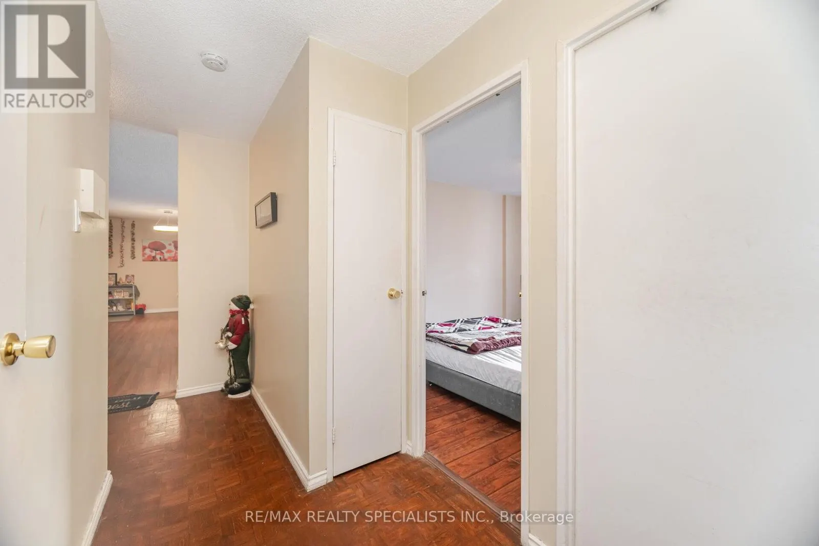 1507 - 21 KNIGHTSBRIDGE ROAD