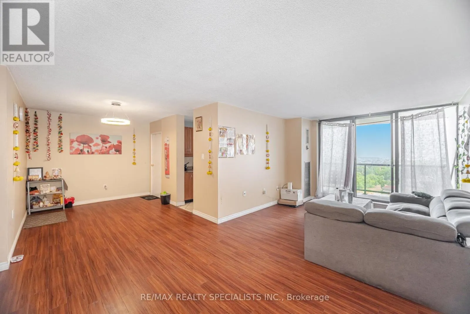 1507 - 21 KNIGHTSBRIDGE ROAD