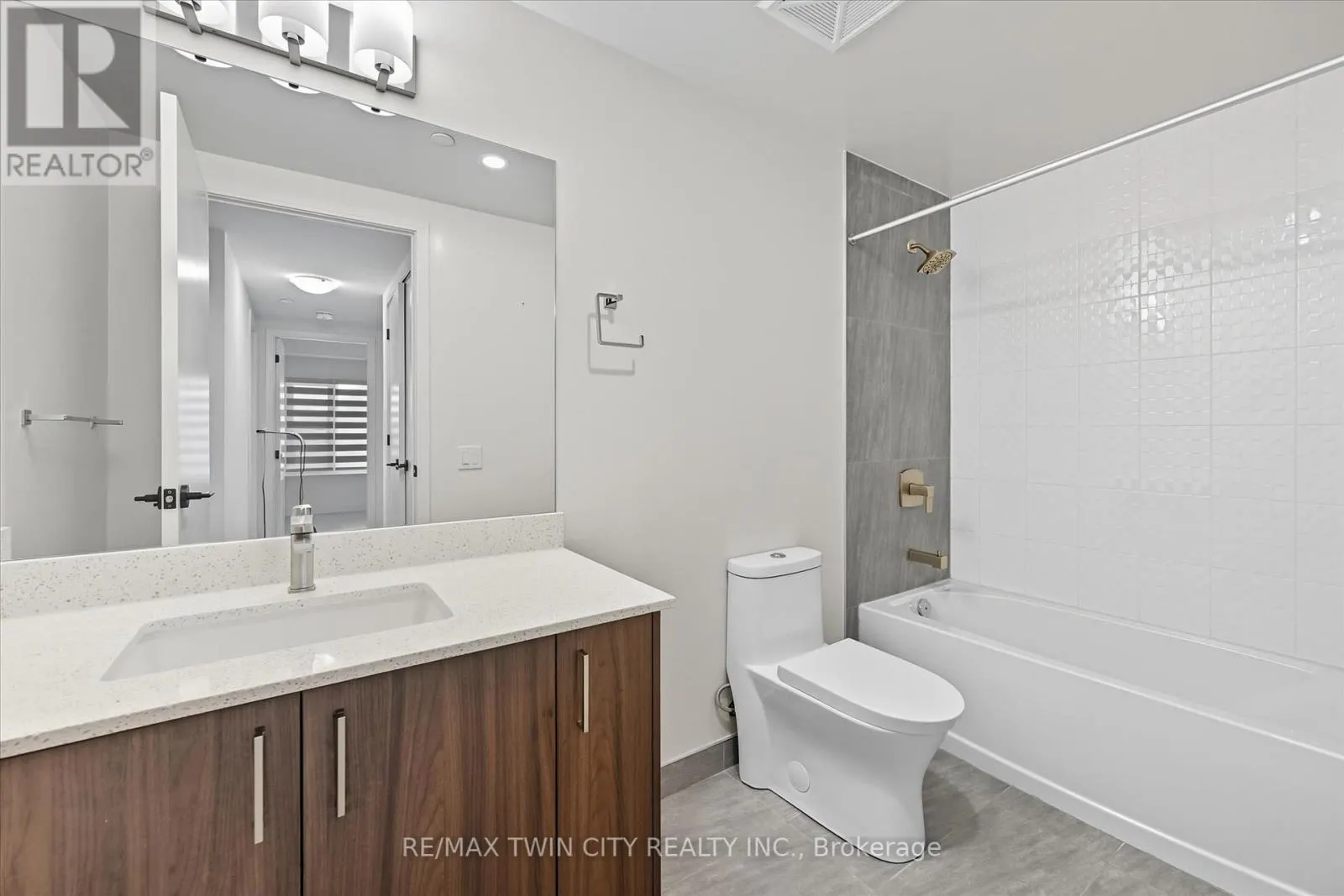 106 - 8010 DERRY ROAD