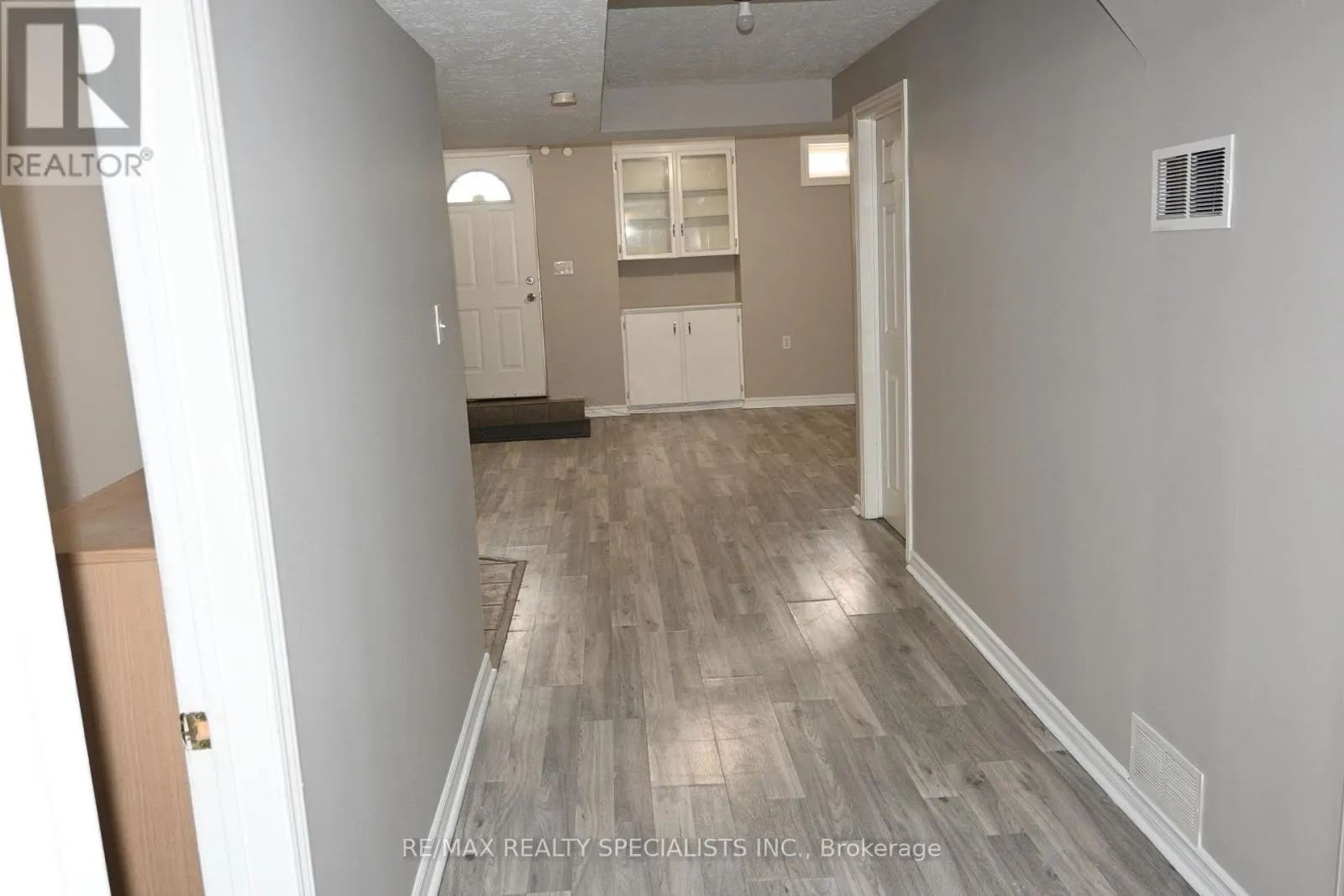 BSMT - 824 LEDBURY CRESCENT