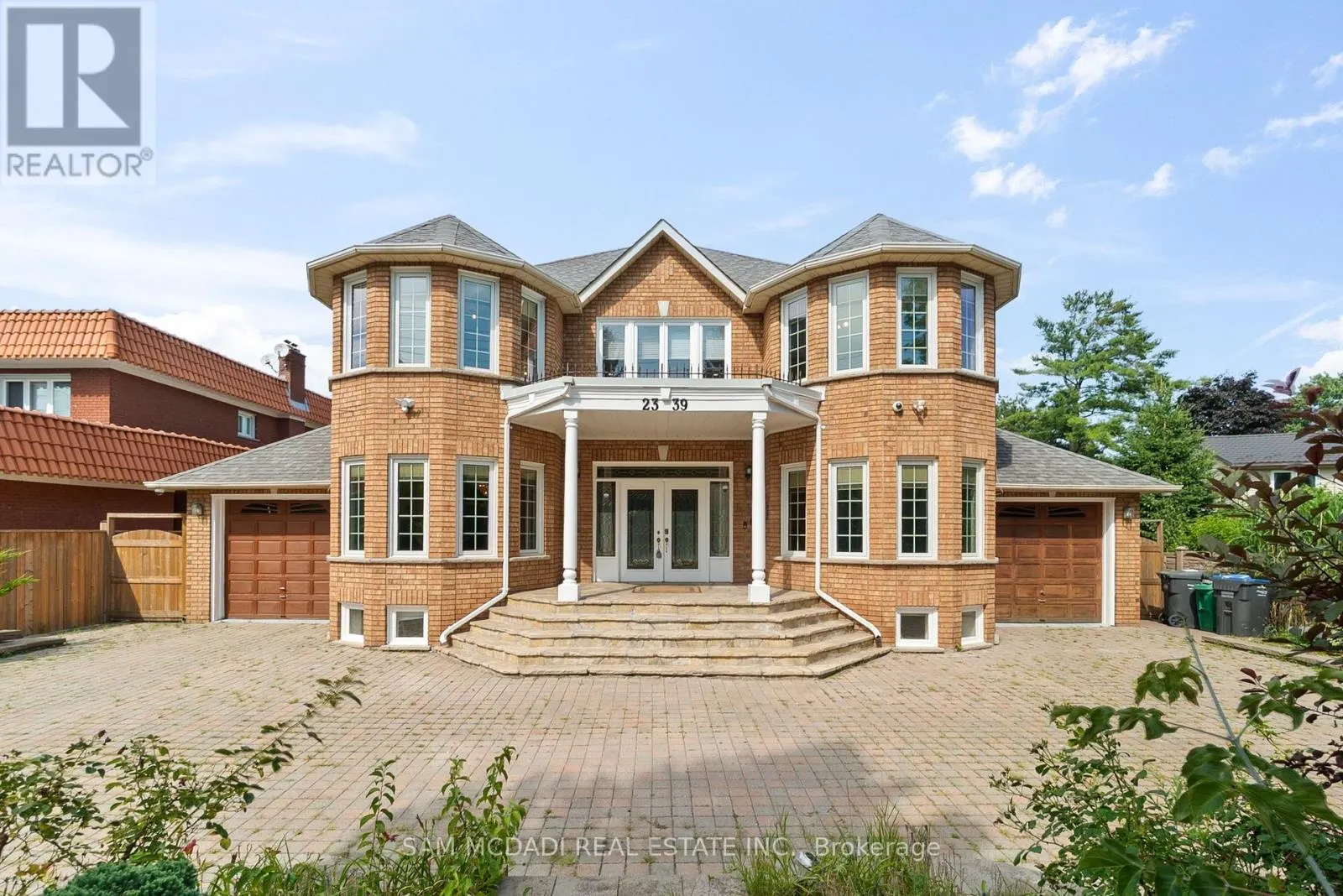 2339 GLENGARRY ROAD