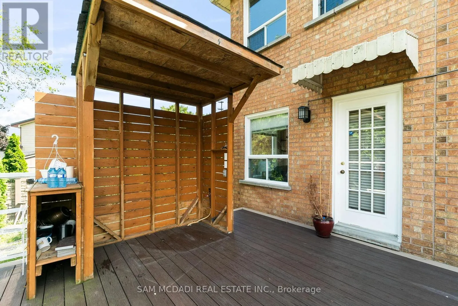 2339 GLENGARRY ROAD