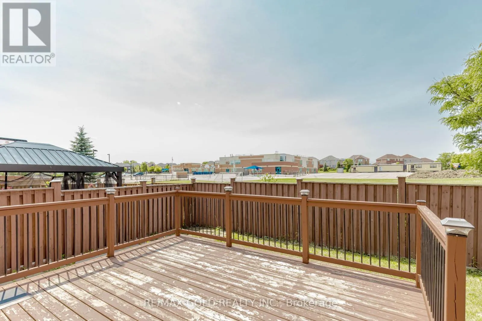 22 UNGAVA BAY ROAD