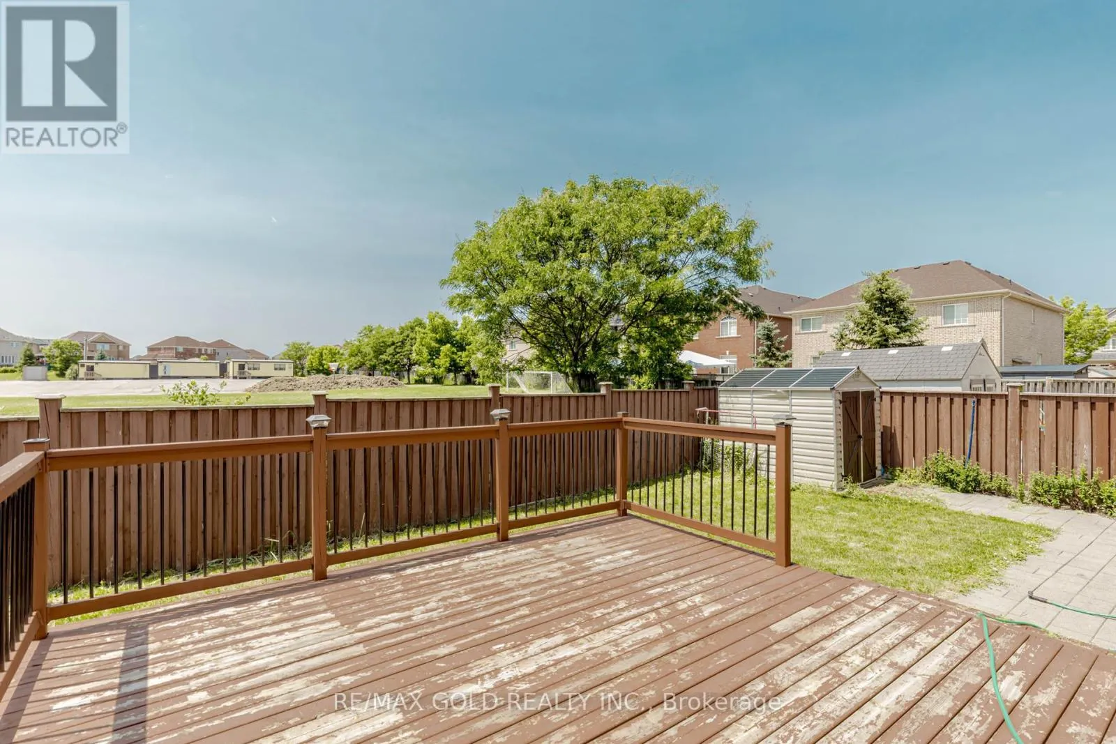 22 UNGAVA BAY ROAD