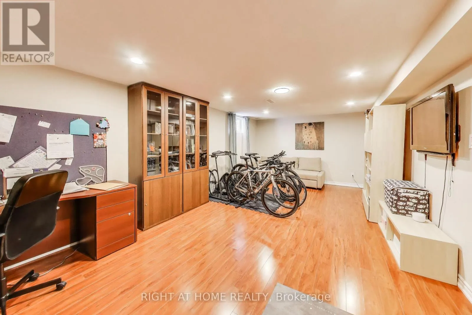 494 MEADOWS BOULEVARD